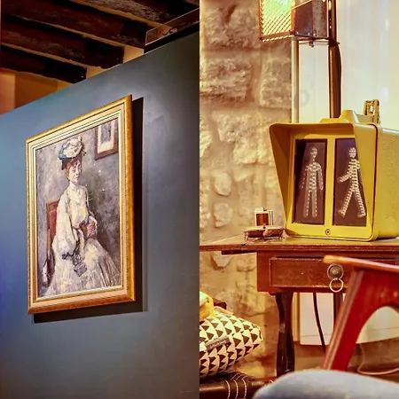 713 Colombier - Superbe A Apartment *